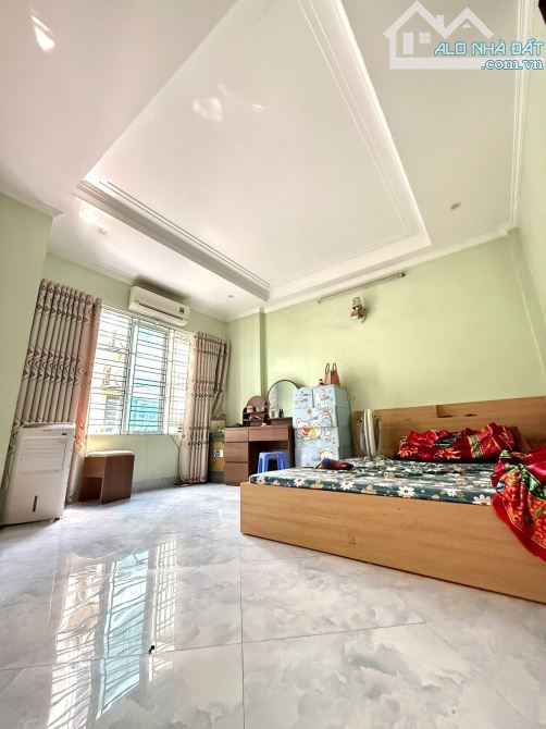 Bán Nhà Phú Đô, Nam Từ Liêm, Full Nội Thất, Gần Lê Quang Đạo. ĐL Thăng Long. Giá : 12 Tỷ - 9