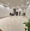 Bán nhà phố Tôn Đức Thắng, Đống Đa 40m, 6 tầng, mt 4.8m. Giá: 17.3 tỷ
