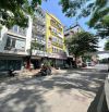 Cực hiếm! Nhà ngõ 234 Hoàng Quốc Việt, ôtô tránh, thang máy, thông sàn, 68m²*5T,giá 21 tỷ