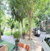 Bán biệt thự LK lô góc view công viên KĐT Foresa Xuân Phương. DT 140m x 4 tầng, mt 20m.