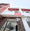 Nhà 2 tầng 2 mê 586/5 ĐIỆN BIÊN PHỦ, cách mặt tiền 4 cái nhà FULL nội thất