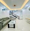 Chỉ 7.5 Tỷ TL, Nhà 2 tầng, 4x11m, 43m2, đường Bành Văn Trân, P7