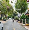 Bán nhà 102m2 giá 8 tỷ ngay cạnh Global City, đường Đỗ Xuân Hợp. Đường 16m có lề