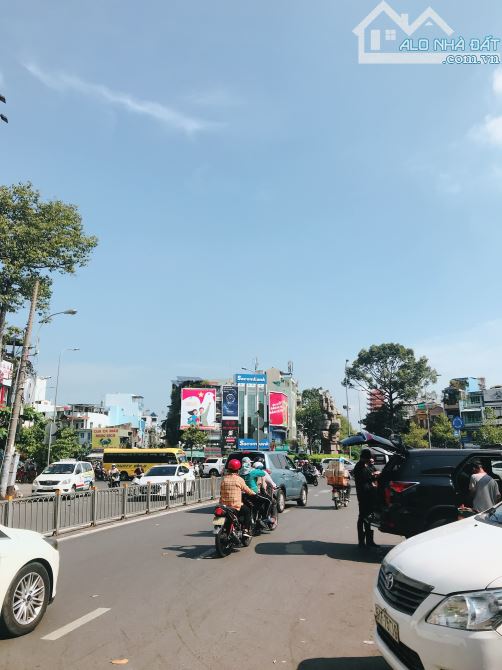 Bán MT kinh doanh Lê Hồng Phong gần Trần Phú (DT:5x20m, 4 lầu) quận 5 - giá 34 tỷ