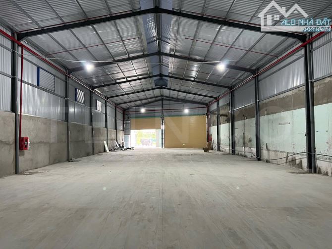 Kho xưởng 2.000m² có PCCC tự động, mặt tiền đường Quốc Lộ 61C gần ngã 3 Vàm Xáng
