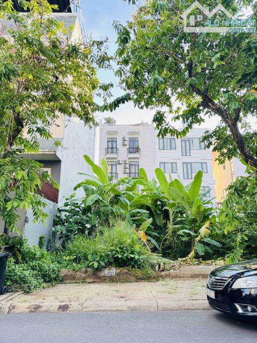 Bán Đất Biệt Thự Khu Ven Sông Trần Não,Quận 2 DT:150m2(7,5mx20m)-Giá 35 Tỷ TL