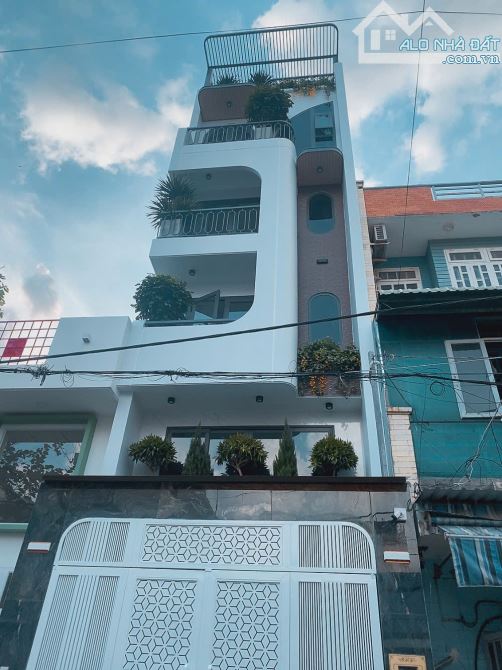 NHÀ ĐẸP NHƯ MƠ – GÒ VẤP – THANG MÁY–GARA Ô TÔ–GIA ĐÌNH AN CƯ–Ở NGAY 15.2 TỶ TL
