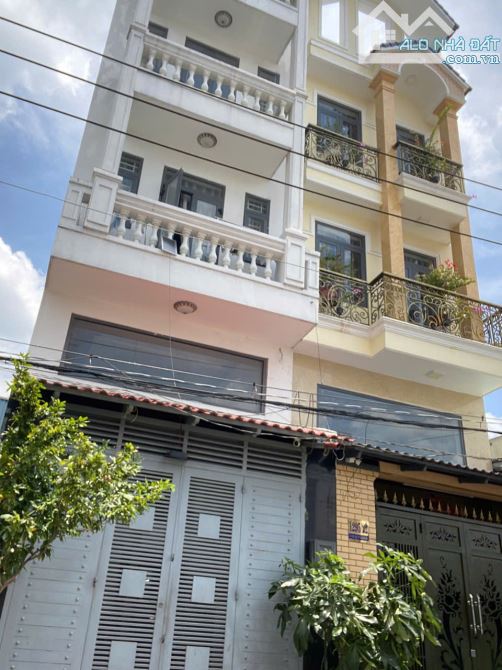Nhà đẹp 5 tầng Gò Vấp – Hẻm xe cont – 6PN – Sổ riêng, hoàn công đầy đủ 207m² chỉ 7.2 tỷ
