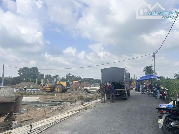 Bán đất 97m2, SHR, thổ cư P. Tân Triều chỉ 890 triệu