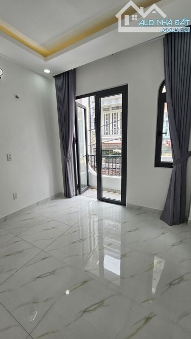 SIÊU PHẨM 4 TẦNG FULL CÔNG NĂNG - ÂU DƯƠNG LÂN Q8 - 3.2X10M- HẺM OTO