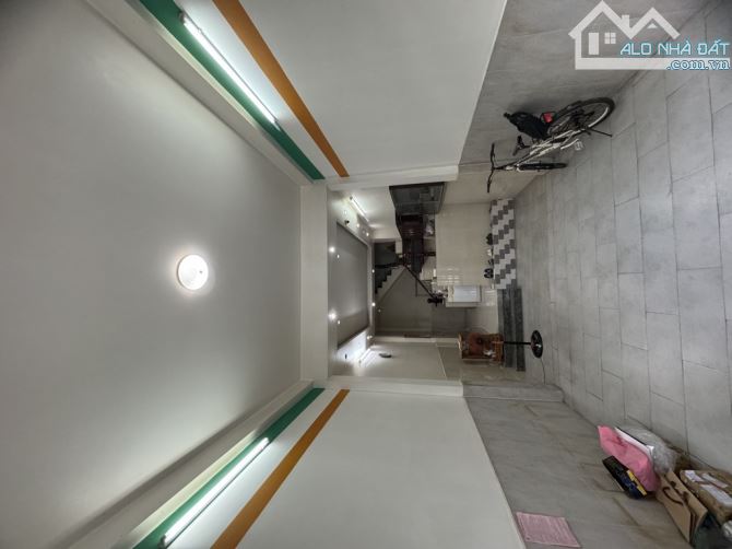 BÁN GẤP MT PHÂN LÔ CHỢ PHẠM THẾ HIỂN [P4, Q8] DT: 60M2 (3.7 X 17)5T, 3PN. 4WC CHỈ 9.8 TỶ