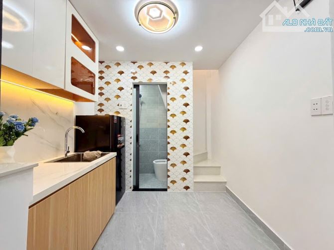 Bán  nhà 1 sẹc nhỏ xinh Đinh Tiên Hoàng 9m2 – Giá 2,15 Tỷ tl