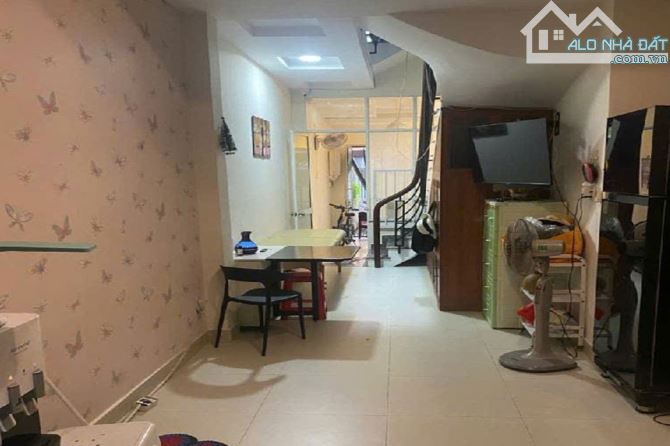 Bán nhà Hẻm xe hơi, Nguyễn Đình Chính, Phú Nhuận, 55.8 m² (3m x 19m) - Giá 8.59 tỷ TL