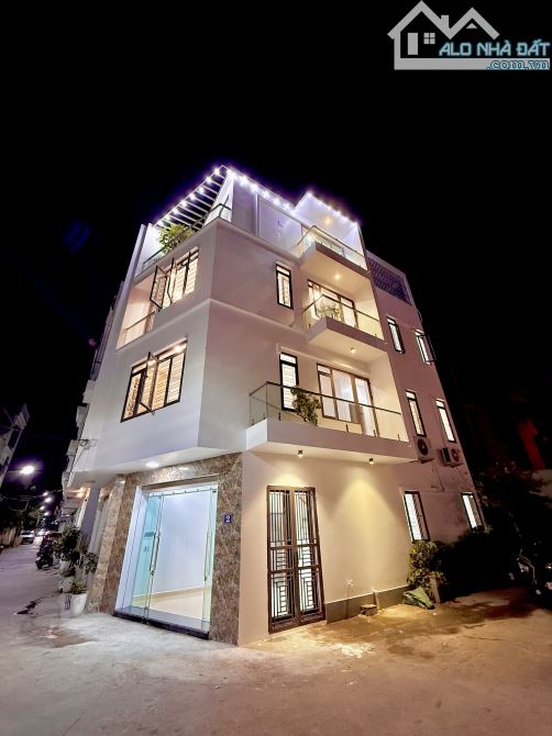 Bán nhà lô góc 4 tầng Thành Tô, Hải An, Hải Phòng