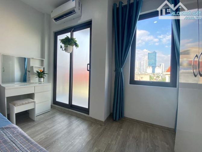 Bán nhà Doãn Kế Thiện Cầu Giấy 41m² 5 tầng ô tô con lùi cửa sát phố, gần 10 phòng cho thuê
