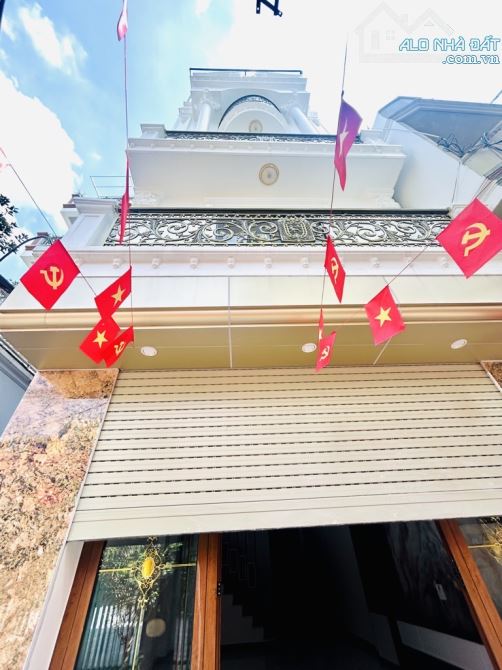 Tam Trinh, Yên Sở, lô góc, ngõ ô tô, thang máy, 64m2, 5t, 6pn, 14.8 tỷ