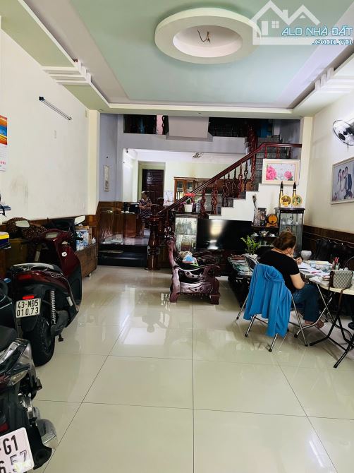 Bán nhà 2 tầng mặt tiền Bùi Xương Tự - Gần Trung tâm Y tế Cẩm Lệ - 100m2, Giá 6.29 tỉ tl
