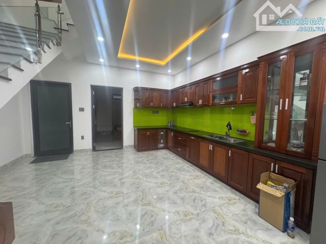 HIẾM BÁN -NHÀ 3 TẦNG HIỆN ĐẠI – GẦN BIỂN MỸ KHÊ & SÔNG HÀN – MT MỸ AN 21
