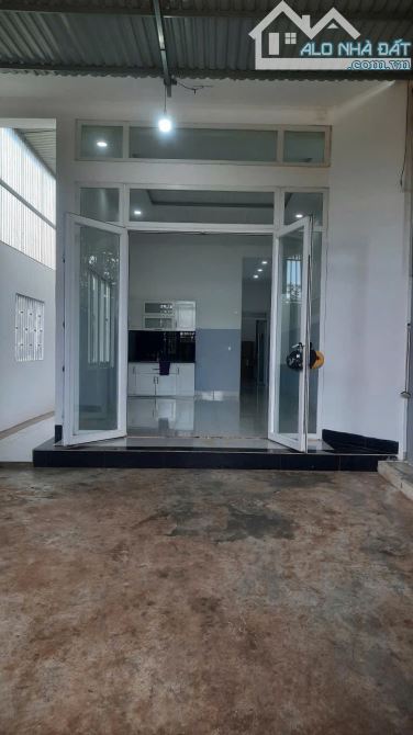 NHÀ ĐẸP THÔN 8 CƯ BUA CHỈ 1090TR ĐỂ AN CƯ