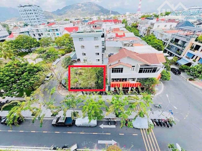 Cần bán lô góc đẹp đối diện công viên view hồ Khu Đô Thị Vĩnh Điềm Trung