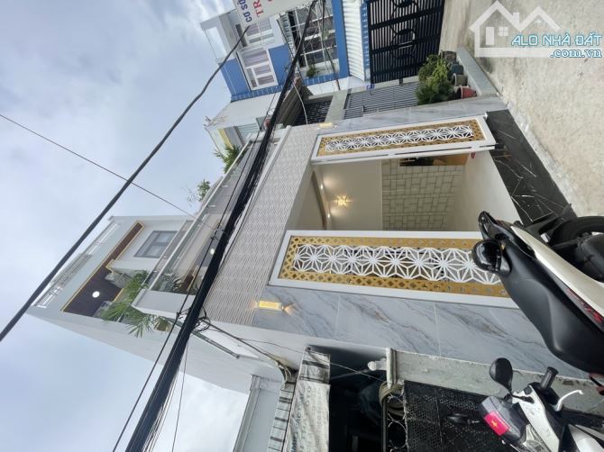 🤤HÀNG NGON QUẬN 7🤤 NHÀ PHỐ 3TẦNG - 61M2 - FULL NT - SHR HC - NHỈNH 6Tỷ 🤩🤩🏡🏡🏡