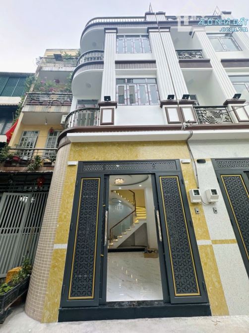 4 TẦNG MỚI- 49M2 VUÔNG- HXH- LÊ QUANG ĐỊNH P14 BT- 8,9 TỶ
