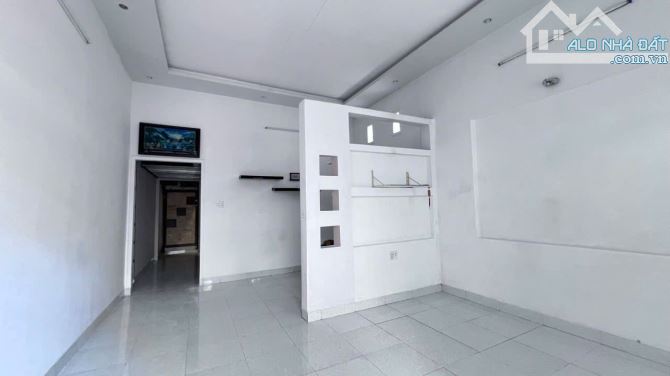 Căn nhà thuê hẻm 372 Hùng Vương chỉ 3,8Tr