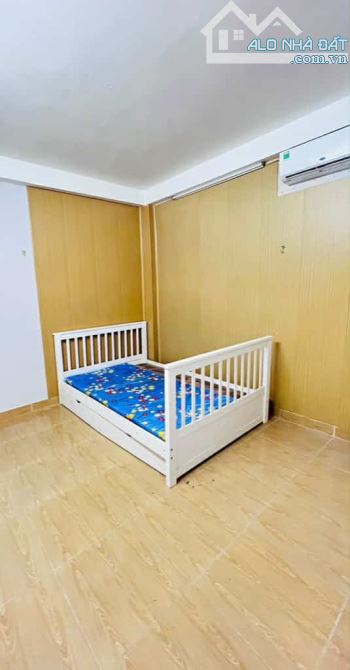 Bán nhà đường ĐỖ TẤN PHONG, gần chợ Ga, 35m2, 5 tầng có sân thượng rộng, nhỉnh 8 tỷ