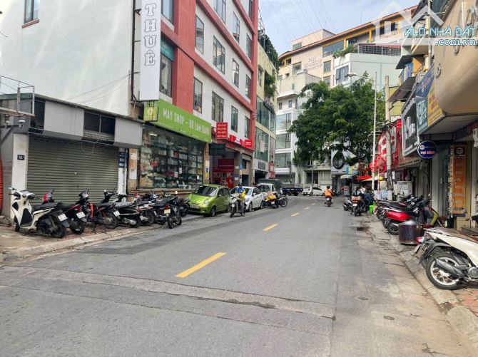 ❌️NHÀ ĐẸP HIẾM CÓ -PHỐ XUÂN THỦY -45M2-DÂN XÂY MỚI TINH-10 TỶ.
