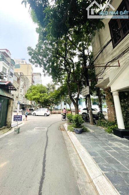 35M2 - PHÂN LÔ, Ô TÔ TRÁNH VỈA HÈ, THANG MÁY - TRẦN QUÝ KIÊN, CẦU GIẤY