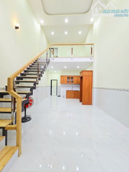 💁‍♂️Bán nhà 2 tầng 56mv( 4*14), Hoàn công đủ, Hẻm xe hơi, Gần chợ, ubnd p. Long Trường.