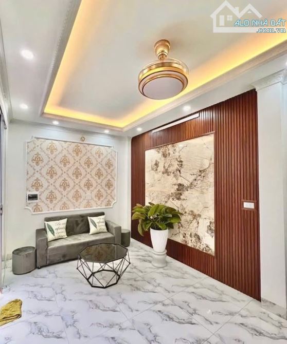 6.55 TY👉NHÀ MỚI 5 TẦNG👉ĐƯỜNG CHIẾN THẮNG👉TTVĂN QUÁN👉LÔ GÓC2 THOÁNGNGÕ Ô TÔ TẶNG NỘTHẤT