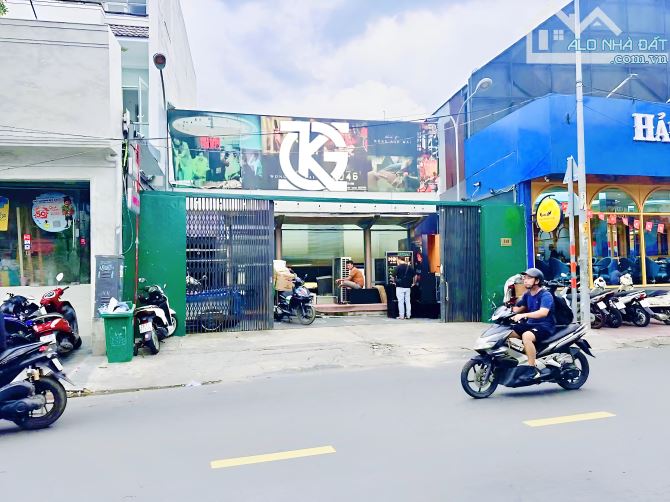 Cho Thuê Nhà Mặt Tiền: 16 Quốc Hương - Quận 2 - 9.5x25m, 2 tầng