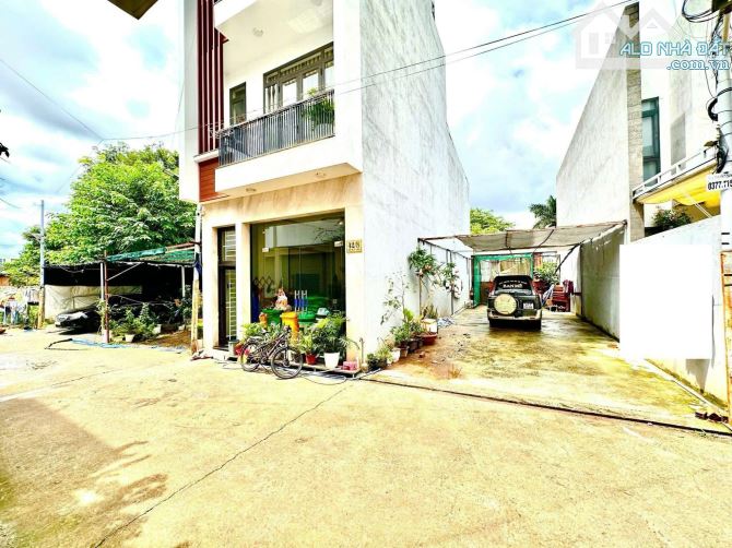 Đất hẻm 42 Hà Huy Tập - Tân Lợi -  khu Hiệp Phúc (đối diện phòng CSGT Công an tỉnh Đắk Lắk