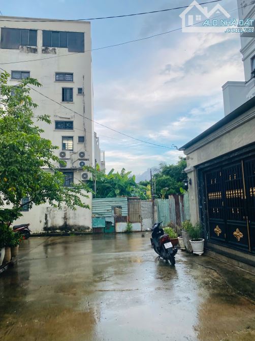 Giá rẻ! Đất hẻm 10m đường Đặng Thuỳ Trâm gần đại học Văn Lang 6,5m x 17m ( cn 100m ) giá 1