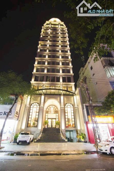 Tòa nhà CHDV 1 hầm 4 lầu, 23 phòng DT 9x20m - đang kinh doanh KS 170tr/tháng - chính chủ b