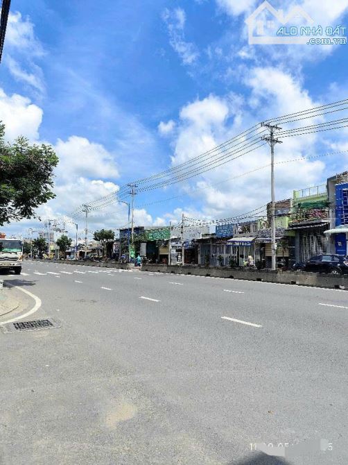 NHÀ MẶT TIỀN TAM ĐÔNG-THỚI TAM THÔN, HÓC MÔN SÁT NGÃ TƯ THỚI TỨ-80M2-NGANG 7M-CHỈ 4.3 TỶ