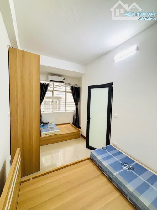 Bán tòa CCMN Yên Lãng, gần Ngã Tư Sở, 18pkk full nội thất nhà mới 87m2x7t, thang máy