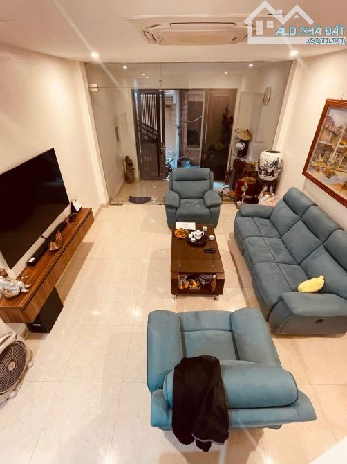 BÁN NHÀ DÂN XÂY NGỌC HÀ BA ĐÌNH - 6 TẦNG THANG MÁY - 45M2 - NGÕ THÔNG - 40M RA Ô TÔ TRÁNH