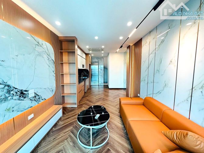 💥XUÂN ĐỖ LB,DT44M2,6 TẦNG THANG MÁY, NGỖ Ô TÔ VÀO NHÀ, FULL NỘI THẤT,KINH DOANH, GIÁ 8.XT