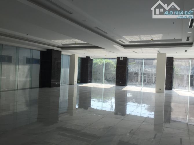Cho thuê cả nhà phố Vọng,Hai Bà Trưng,Hà Nội,dt 55m2 x 5 tầng,giá 30tr/tháng