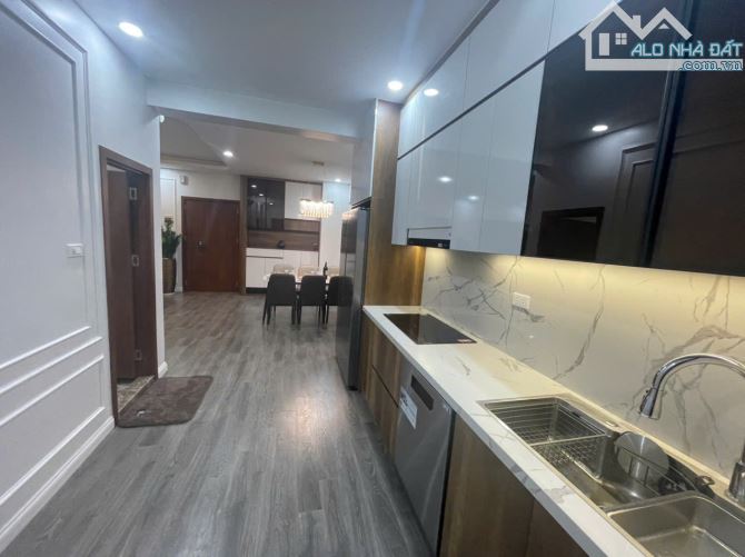 Bán CHCC toà CT1A- KĐT Mỹ Đình, dt 110m, 3 PN, 2WC,