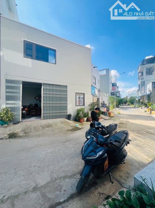 Hồ Văn Long, Tân Tạo Bình Tân. DT 5 x 10, 2 tầng. Giá 3,6 tỷ TL  💥