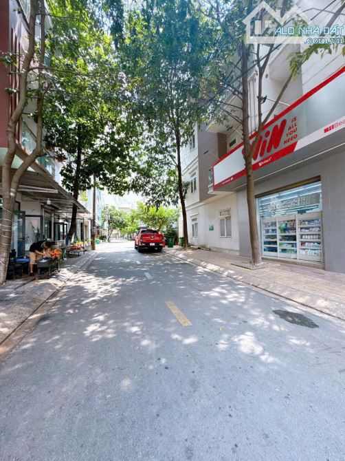 🏡 BÁN NHÀ CẤP 4 CÓ GÁC – GẦN ĐƯỜNG VÕ THỊ SÁU, P. TRẤN BIÊN - Diện tích: 4 x 18 = 72m²