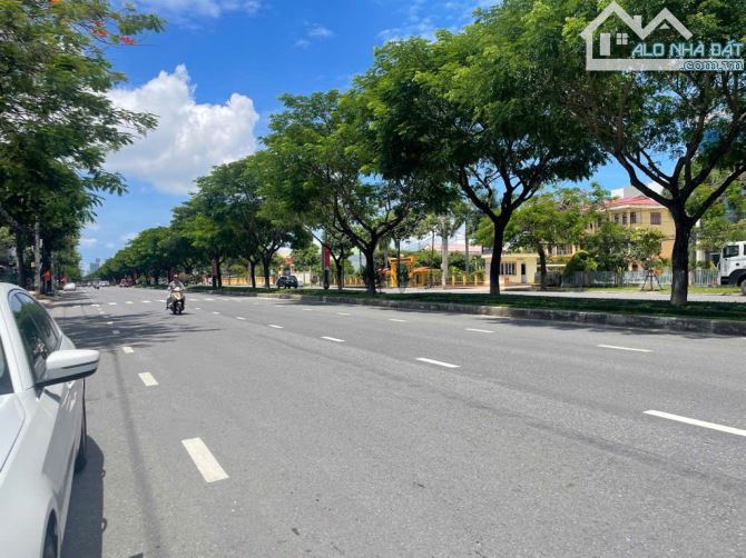 VIP! BÁN ĐẤT TẶNG NHÀ 2 TẦNG 135M2 - 13,43 TỶ - MT LÊ VĂN HIẾN - Q. NGŨ HÀNH SƠN