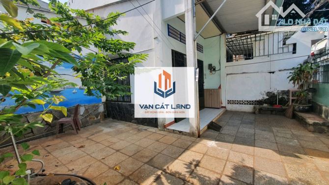 🏡 CHO THUÊ NHÀ CẤP 4 NGUYÊN CĂN – KHA VẠN CÂN, P7 – 100M² – GIÁ 6TR/THÁNG