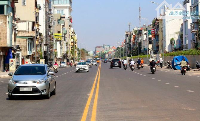 Bán đất phố Âu Cơ Tây Hồ 168m2 MT 18m, Lô góc 4 mặt thoáng, xây tòa view Hồ Tây chỉ 141tr