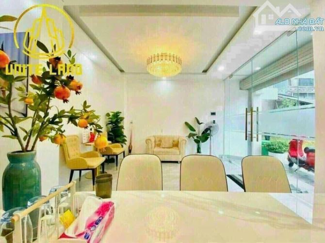 Bán nhà 04 tầng kiệt đường Trường Chinh thông ra Lê Minh, Tp.Huế giá chỉ 3,x tỷ ✅ ________