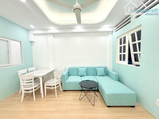 Hơn 2 Tỷ có Sổ Hộ Khẩu Trung Tâm SG - 43m2  - Full Nội Thất