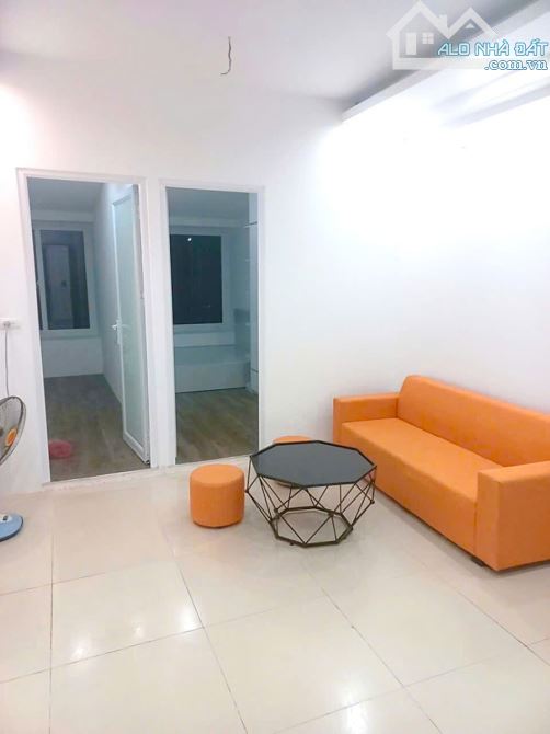 GẦN 3 TỶ CÓ NGAY CĂN TẬP THỂ FULL NỘI THẤT ĐẸP, KHU BÁCH-KINH-XÂY Ở NGAY|DT_55M2_2,9TỶ